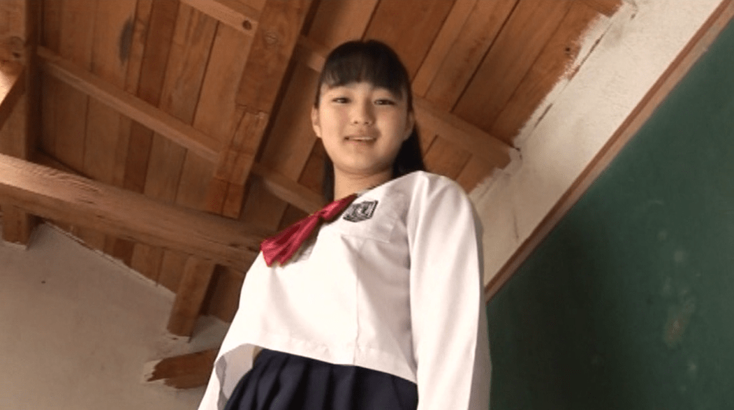 純情フラッシュ：青山ななえ