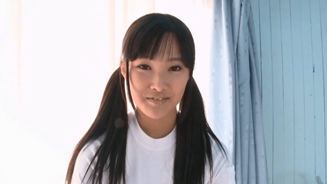 亜沢光プロフィール