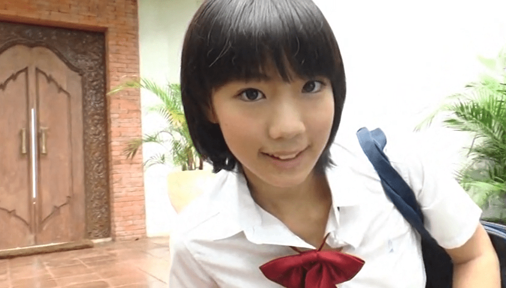 岡田めぐ〜アイドル活動の軌跡とプロフィール、DVDの感想