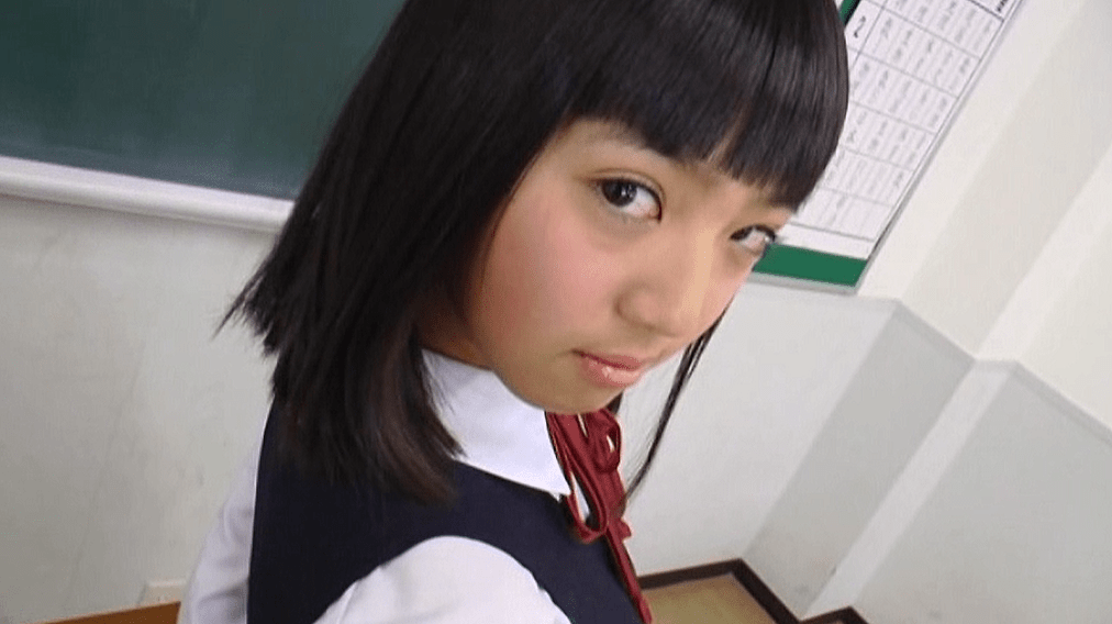 榊芽里